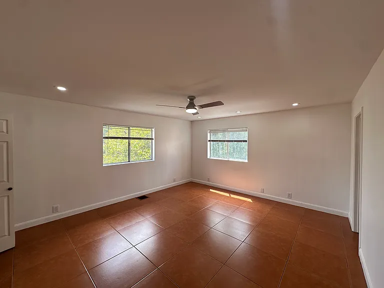 68245 Marina Rd — Photo 6