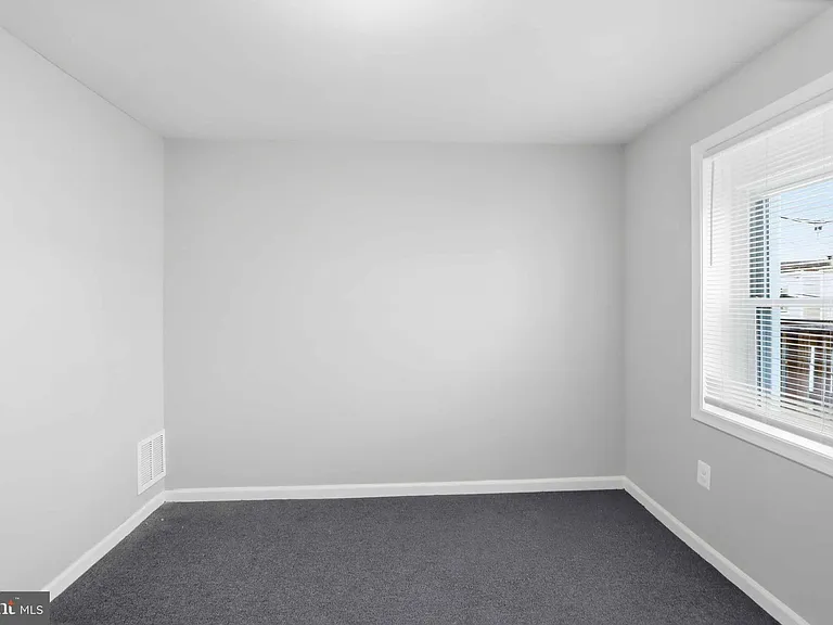 415 N Belnord Ave — Photo 17