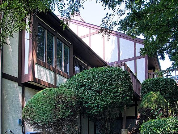 3rd image of 690 Forest Rd #792