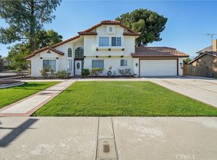 306 E Cascade Dr, Rialto, CA 92376