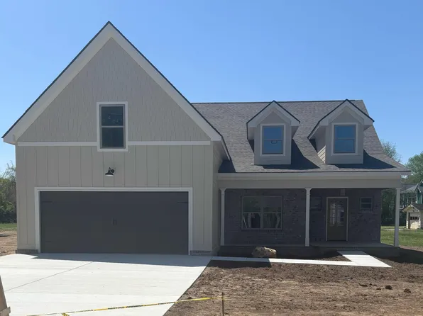 9528 N Valley Trl, Ooltewah, TN 37363