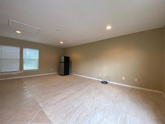 4th image of 7053 Pasturelands Pl
