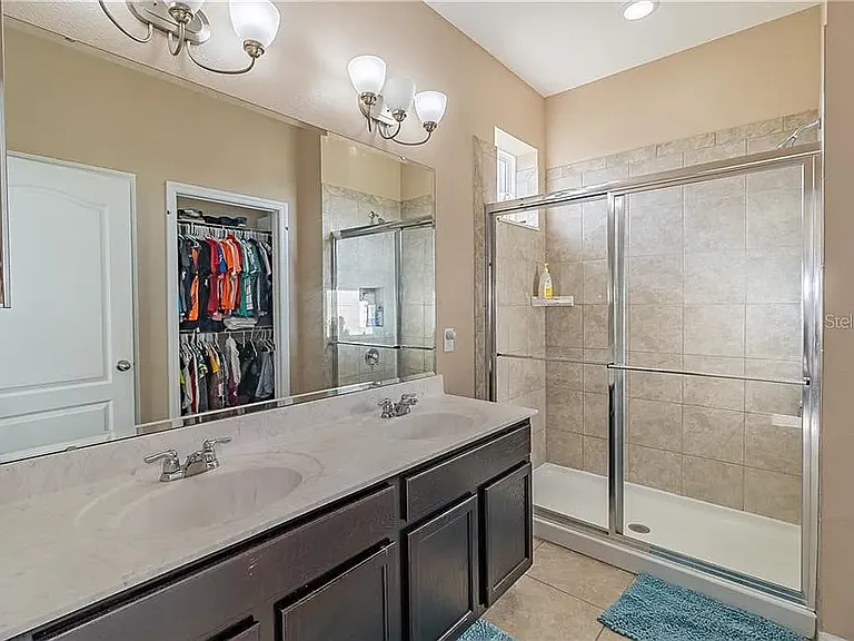 1624 Mohegan Blvd — Photo 12
