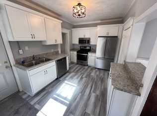 221 E Warren Ave APT 1, Charlotte, MI 48813