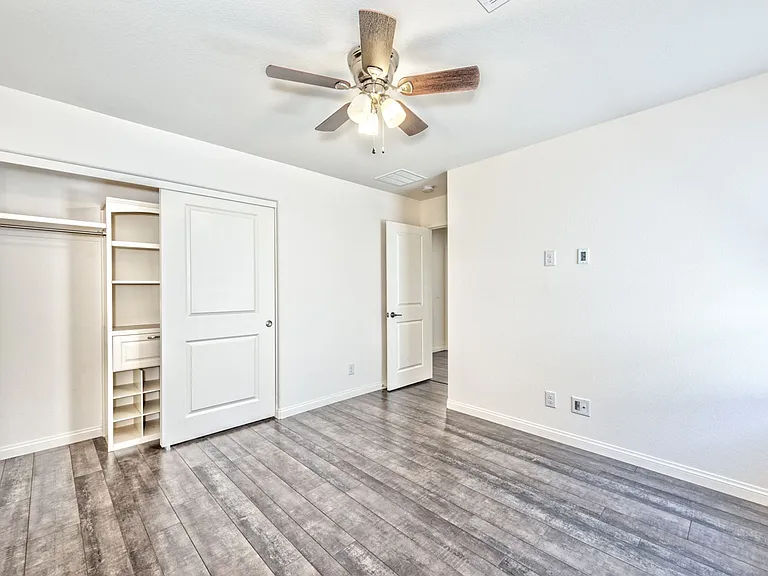 4536 Eagle Nest Peak St — Photo 14