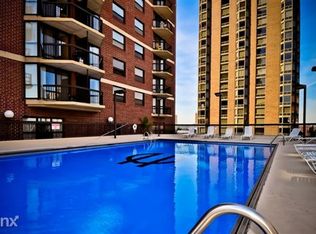 1150 N Dearborn St #2049655, Chicago, IL 60610