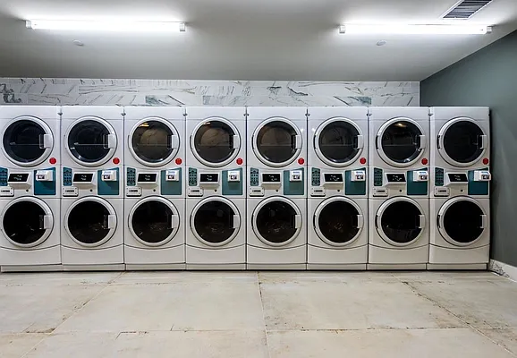 Rented by Nooklyn NYC LLC | media 63