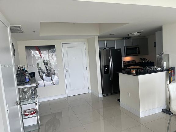 5th image of 1861 NW South River Dr Unit 1109