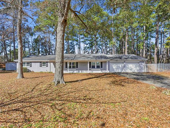 2nd image of 3060 Forestbrook Rd.