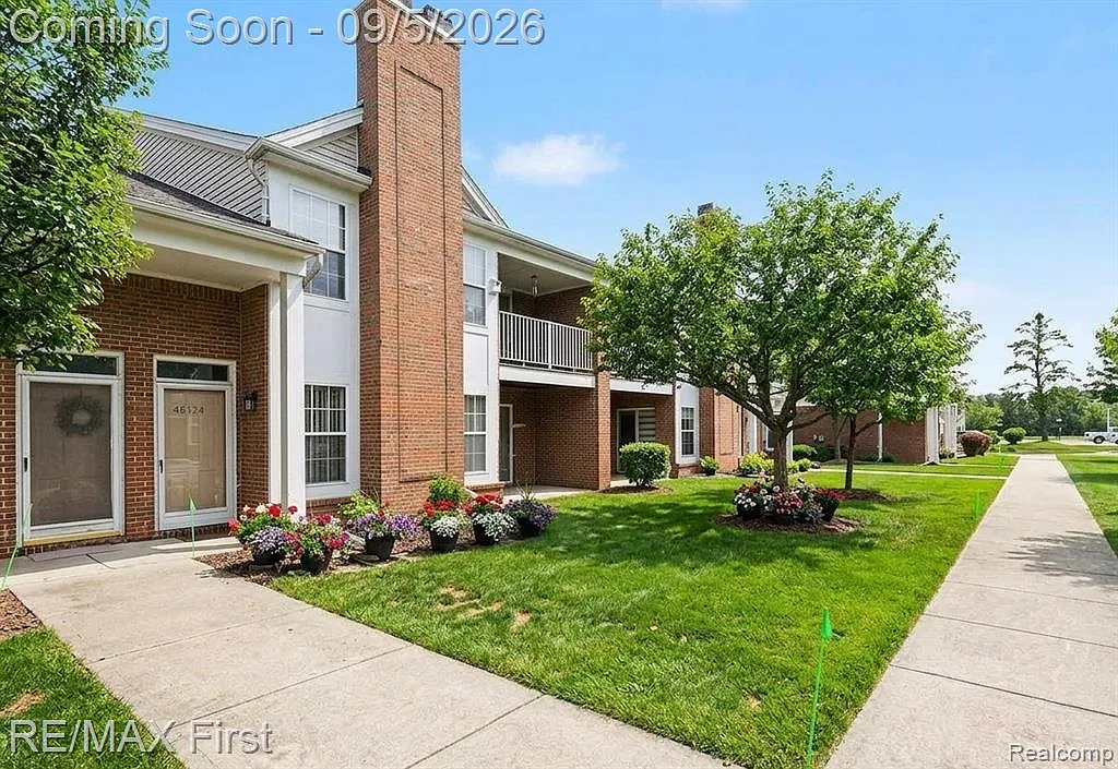 2 bed, 2.0 bath, 1285 sqft, $1,650 — Photo 3