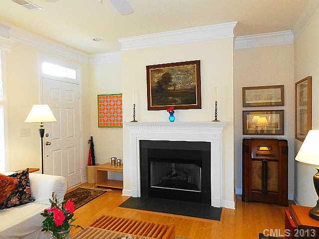 1st image of 127 Quarter Ln #62
