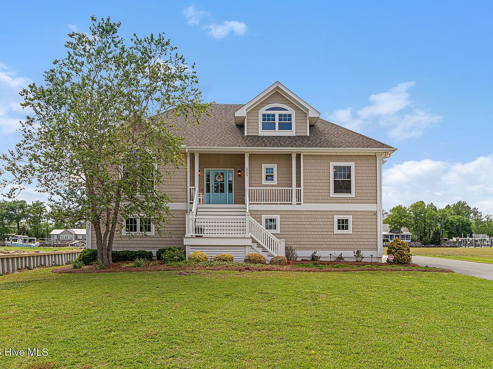 1st image of 255 Gatsey Lane