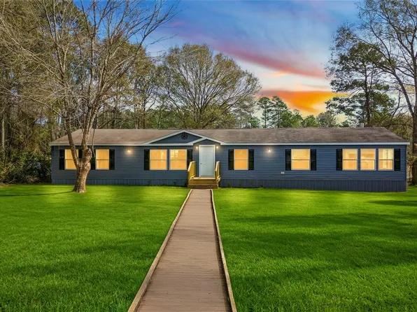 11759 W Hollyhill Dr, Plantersville, TX 77363