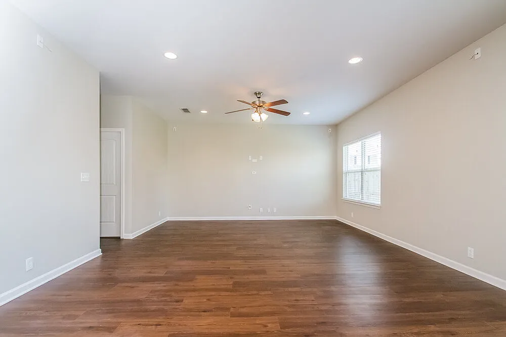 Building Photo - 3405 Whimsical Dr