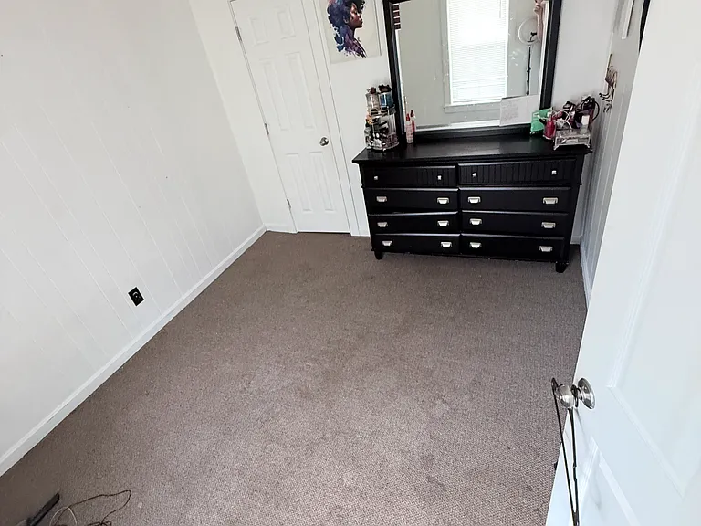 90 5th St #4 — Photo 8