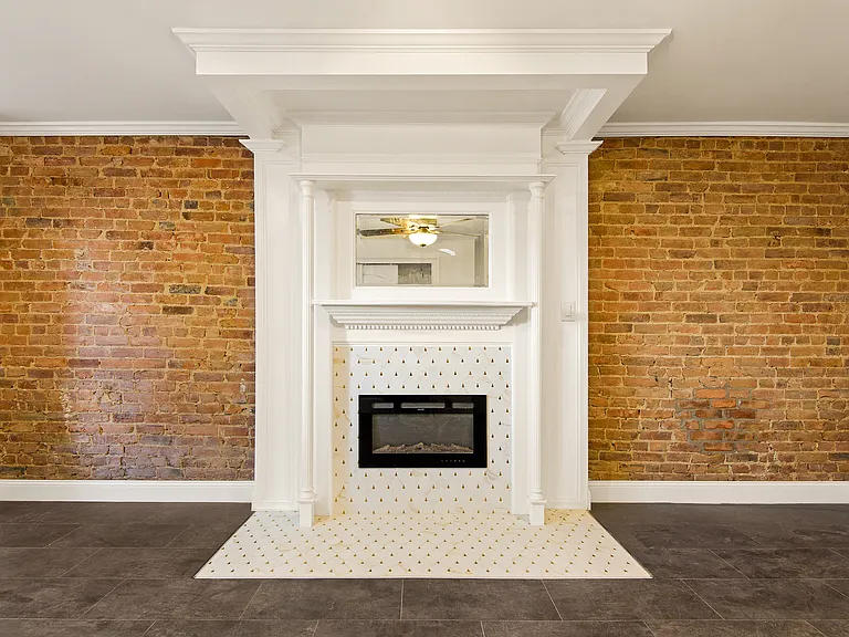 759 Jefferson Ave #1 — Photo 3