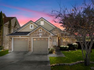 102 Lindseys Cv, San Antonio, TX 78258