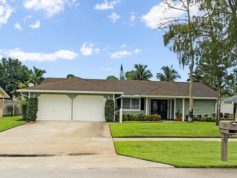 874 Blueberry Dr — Photo 39