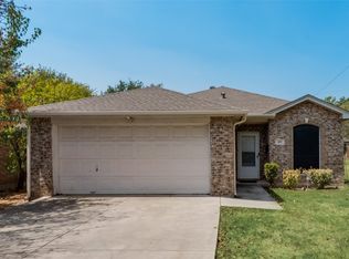 401 SW 15th St, Grand Prairie, TX 75051