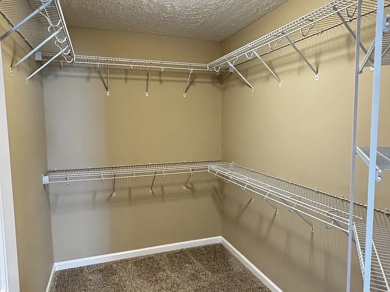 1941 Sunset Meadows Way — Photo 16