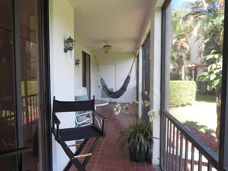 7875 La Mirada Dr — Photo 21
