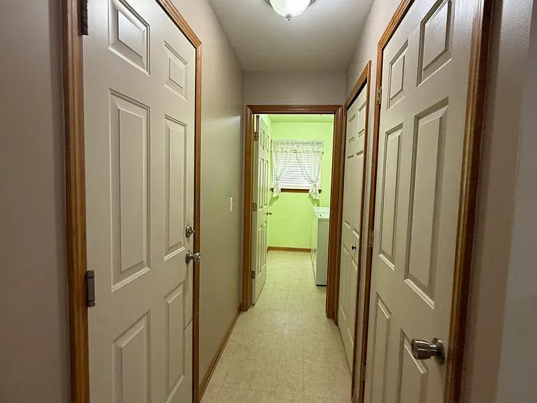 30300 Madison Ave — Photo 16