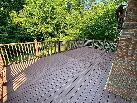 Walkout Deck