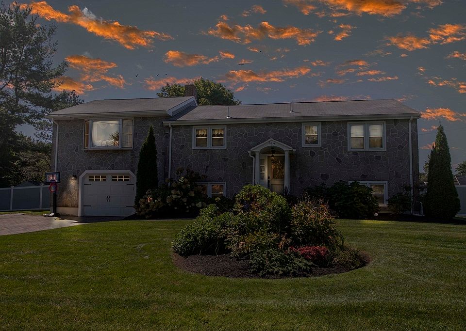 547 Vernon St, Bridgewater, MA 02324 Zillow