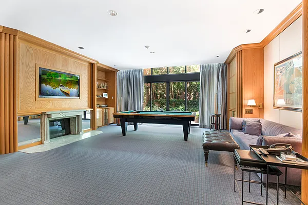 Sold by Centric Property Group | media 19