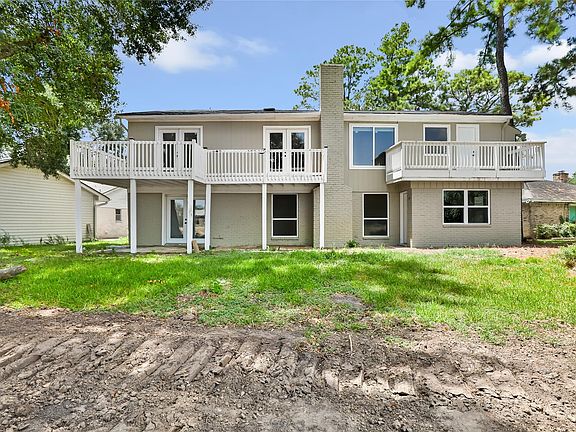 4th image of 5914 Lawn Ln