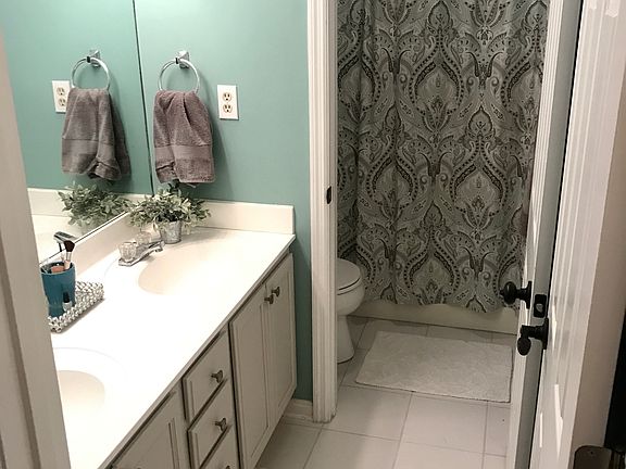 4th image of 4689 Carita Woods Way