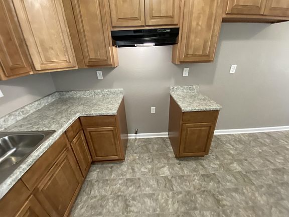 4th image of 2581 Callie Rd