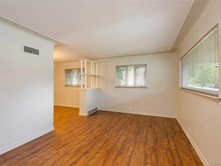 1116 S Saint Paul St — Photo 17