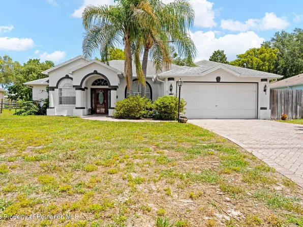 14185 Segovia St, Spring Hill, FL 34609
