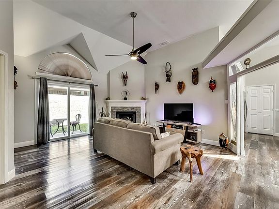 4th image of 6506 White Oak Dr