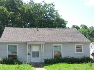 3220 Rose Ln, Dallas, TX 75215
