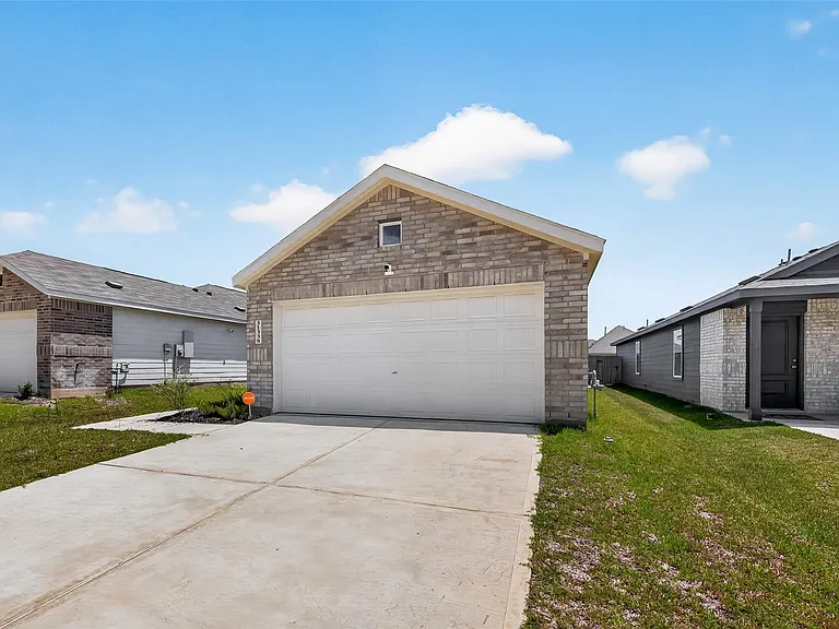 31338 Black Cherry Hollow Dr — Photo 4