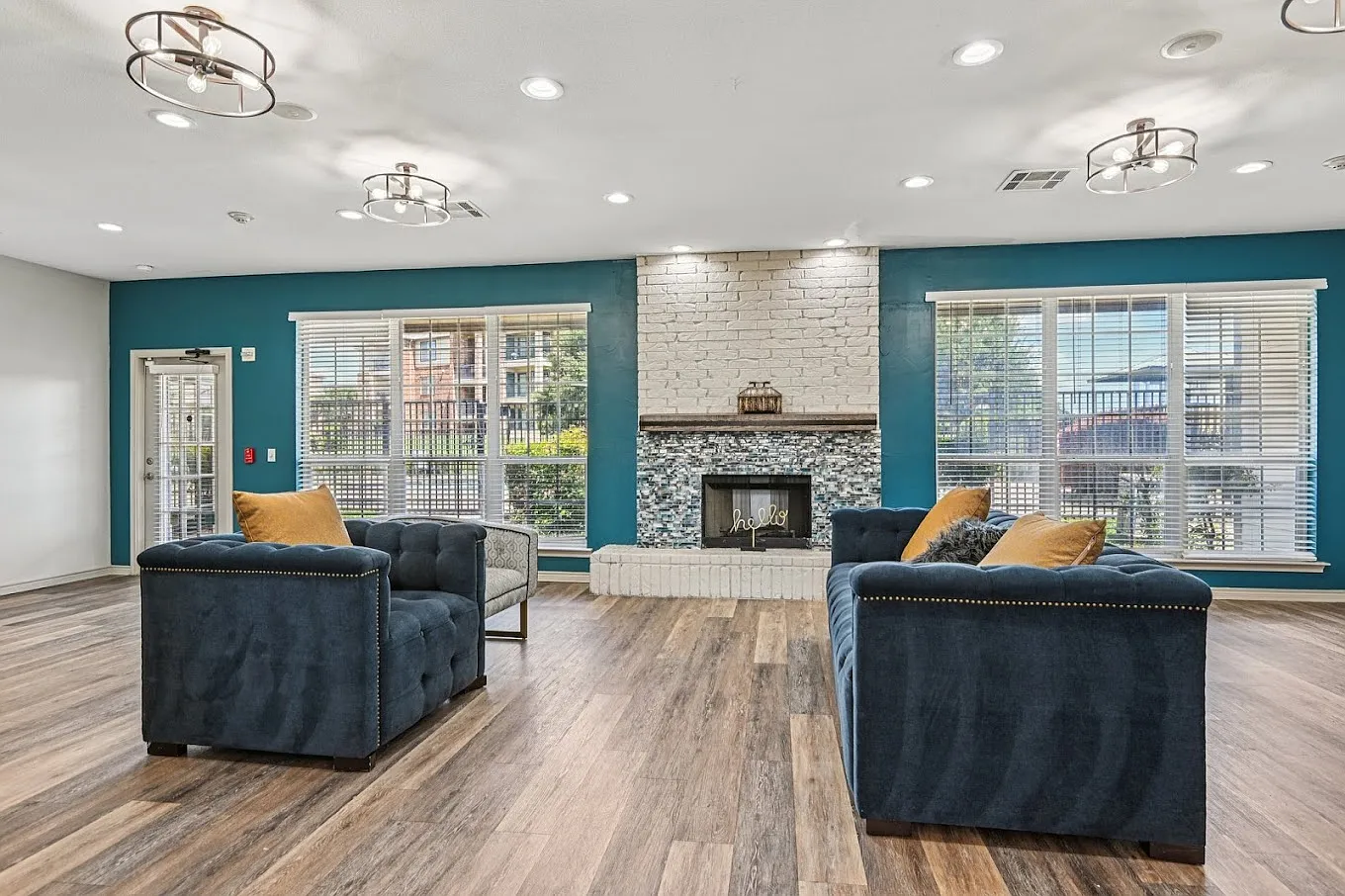Timber Oaks Apartments — Photo 4