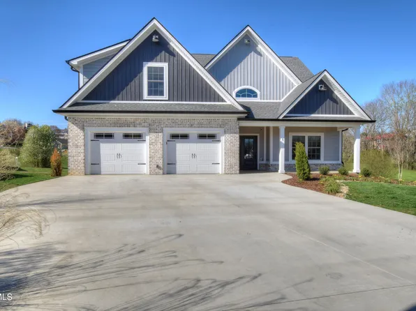 5 Celebration Ct, Johnson City, TN 37601