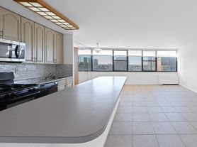 280 Luis M Marin Blvd