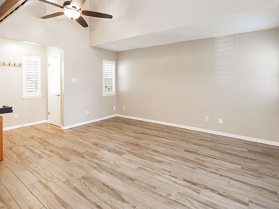 5th image of 2800 Longmire Dr APT 47
