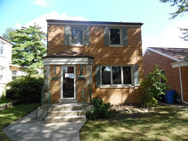 1st image of 9935 S Artesian Ave