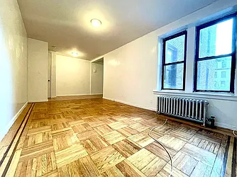 2201 Amsterdam Avenue, #4I