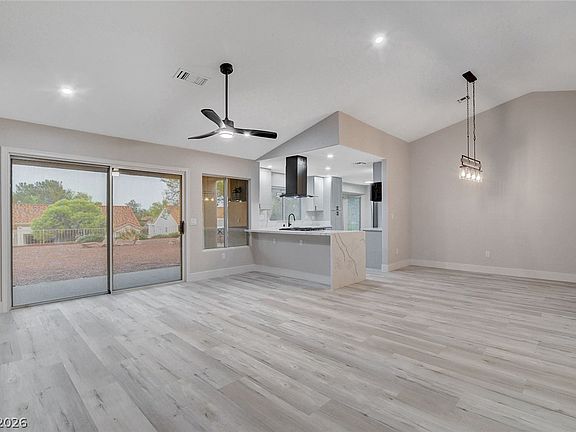 2nd image of 3104 Hayden Ct