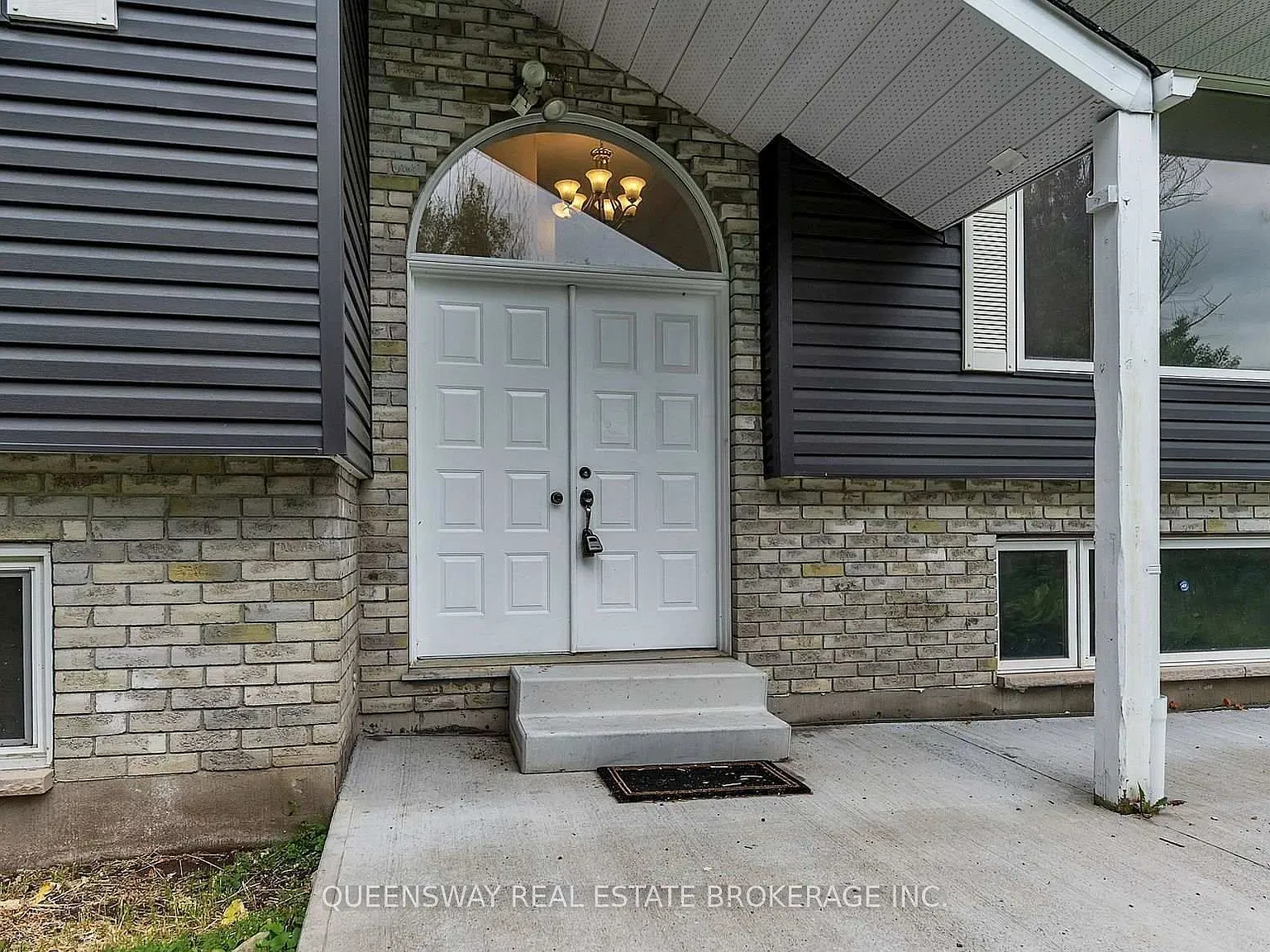 6 bed, $3,000 — Photo 2