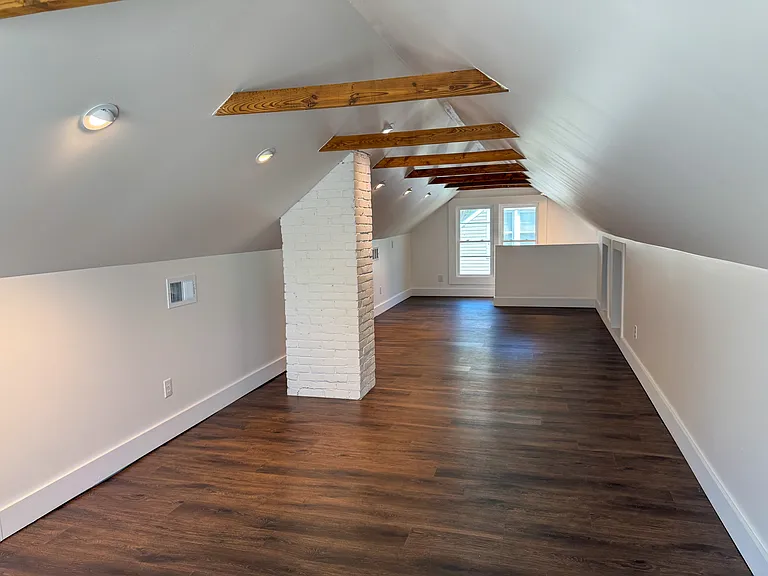 221 Inverness Ave — Photo 7