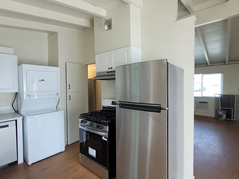 6625 Medora Dr — Photo 5