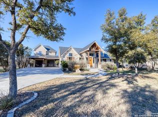 1127 Mountain Valley Dr, Concan, TX 78838