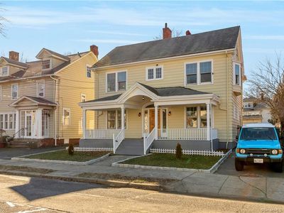 69 Blackman Pl, Bridgeport, CT, 06604