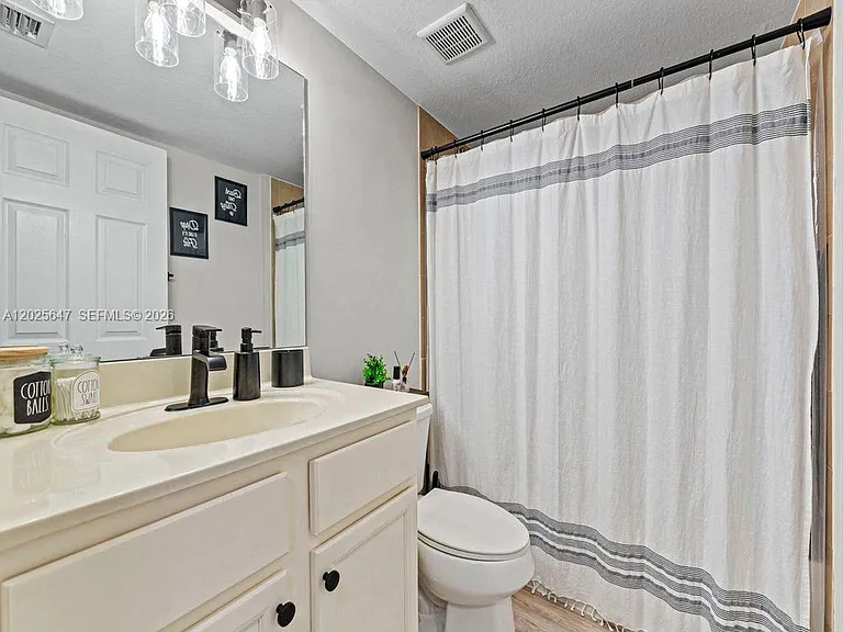 22441 SW 88th Pl #202-5 — Photo 9